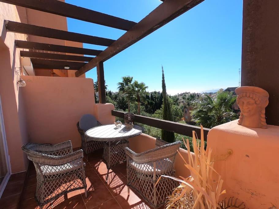 Schoenes Penthouse Mit Meerblick Pura Vida Bahia de Casares 外观 照片