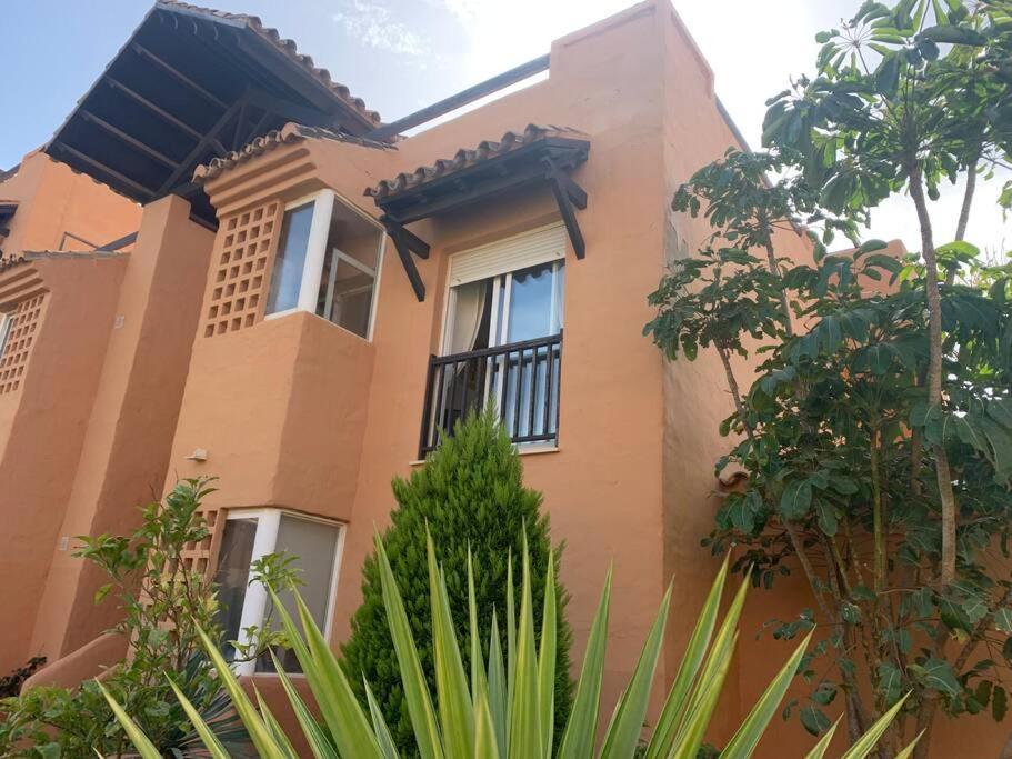 Schoenes Penthouse Mit Meerblick Pura Vida Bahia de Casares 外观 照片